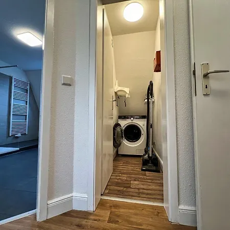 Helle Grosszuegige Dachgeschoss Wohnung I Parkplatz I Schloss Blick #Cosiness Company Schwerin  Eksteriør billede