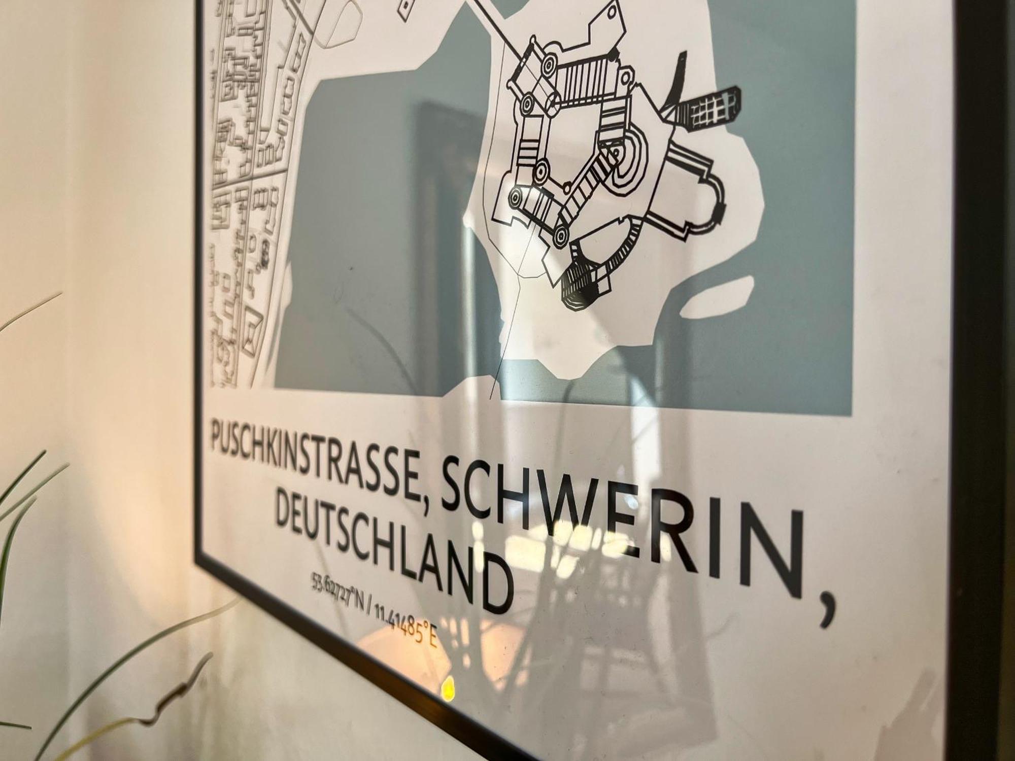Helle Grosszuegige Dachgeschoss I Parkplatz I Schloss Blick #cosiness Company *