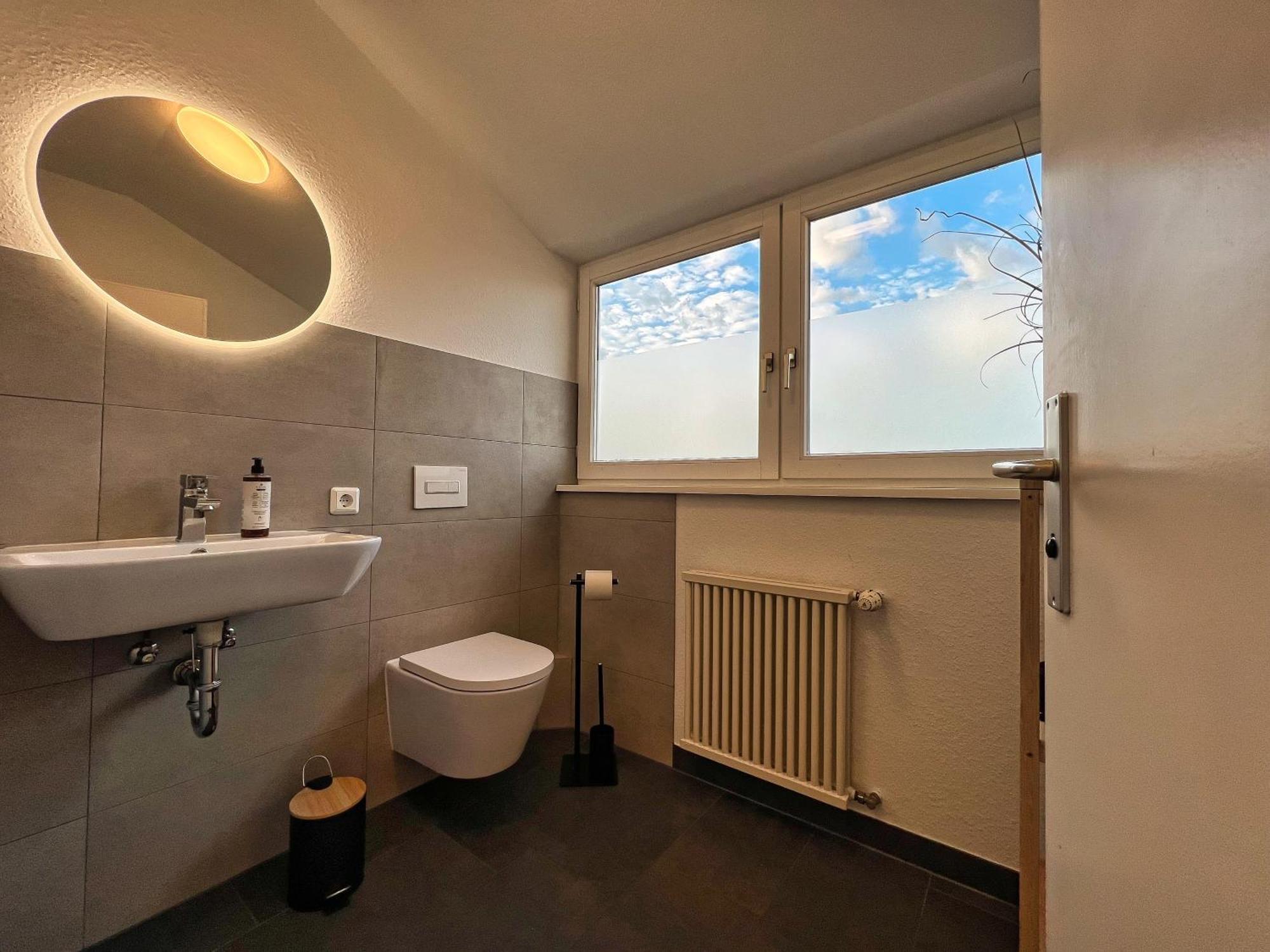 Lejlighed Helle Grosszuegige Dachgeschoss I Parkplatz I Schloss Blick #cosiness Company
